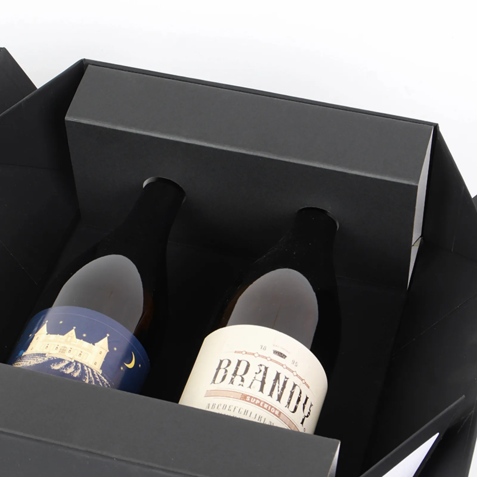 Black Double Wine Gift Box with Leather Handle 2