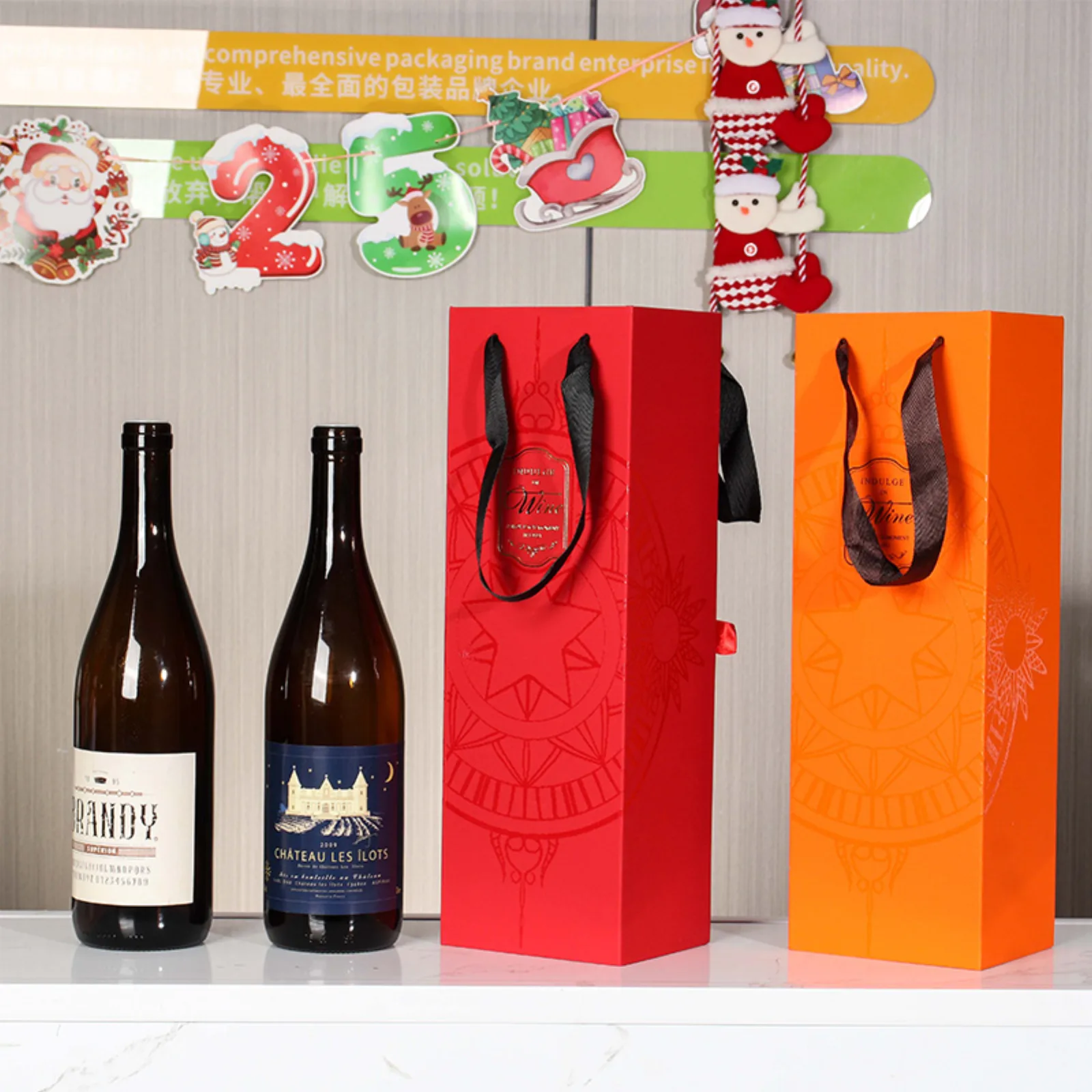Single Bottle Foldable Cardboard Wine Gift Box with Ribbon Handle 3