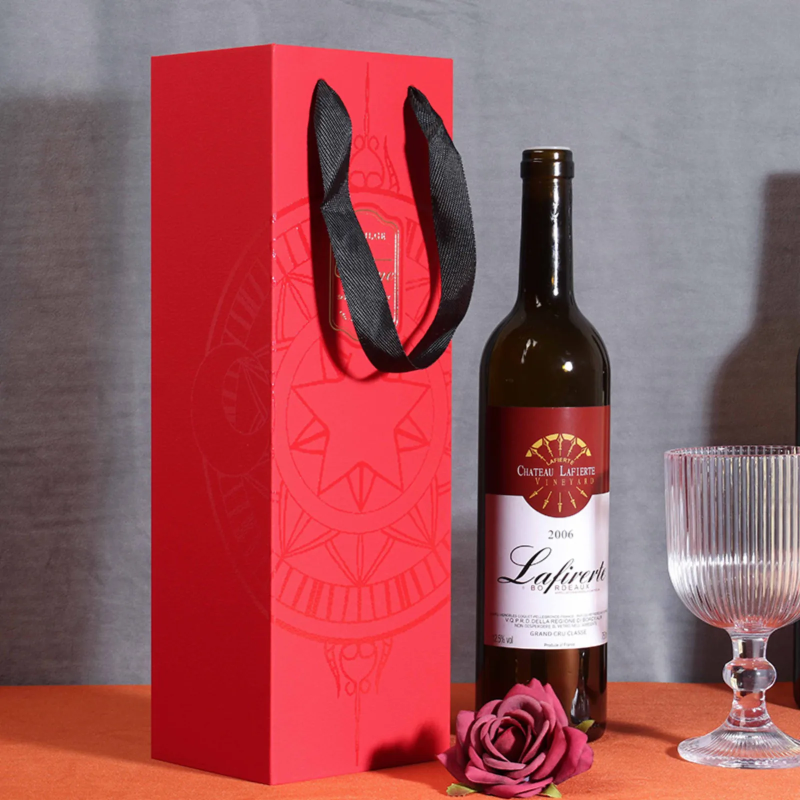 Single Bottle Foldable Cardboard Wine Gift Box with Ribbon Handle 4